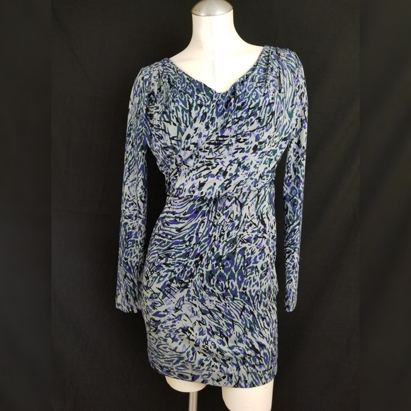 BCBGeneration Dresses & Skirts - 3/$15 BCBGeneration Size S Dress Open Back Design